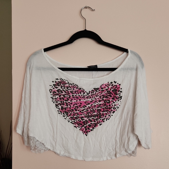 Large Tops - Picture 7 of 10